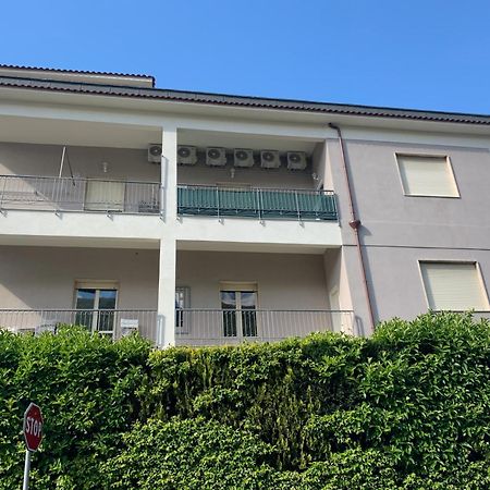 Montalbino House - Rooms And Apartments نوتشيرا إنفريوري المظهر الخارجي الصورة