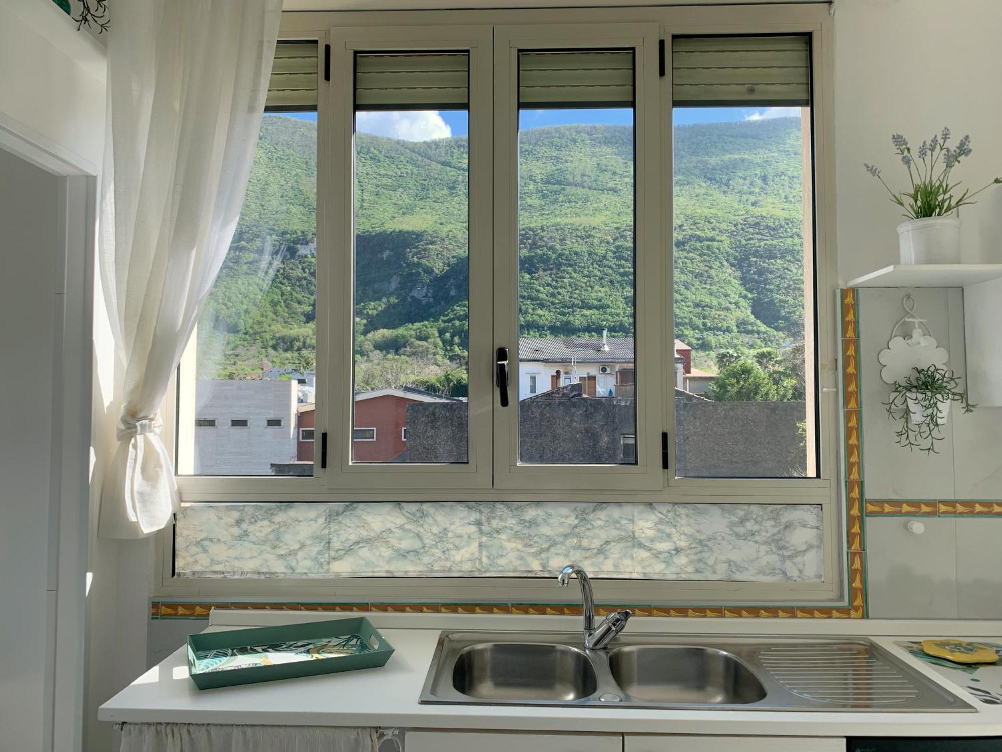 Montalbino House - Rooms And Apartments نوتشيرا إنفريوري المظهر الخارجي الصورة